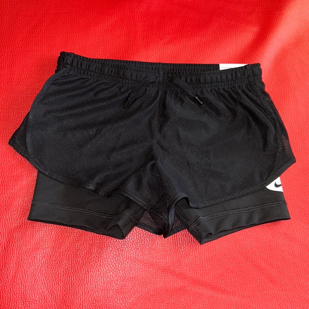 Nike Girls’ Dri-FIT Tempo 2-in-1 Training Shorts